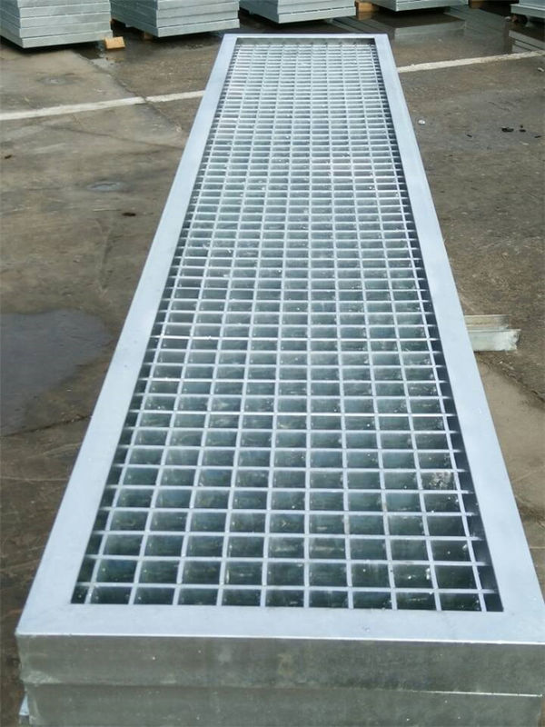 Big Span Metal Bar Grating High Strength Steel Floor Grating For Platform