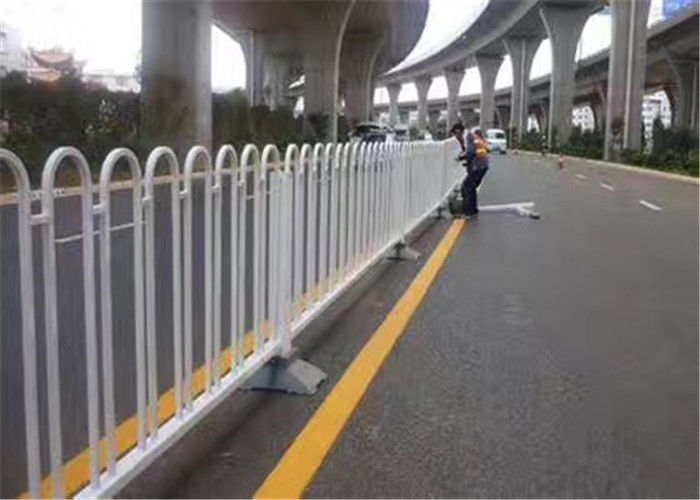Modern Temporary Metal Fencing Municipal Fence Anti Corrosion For Road Barrier