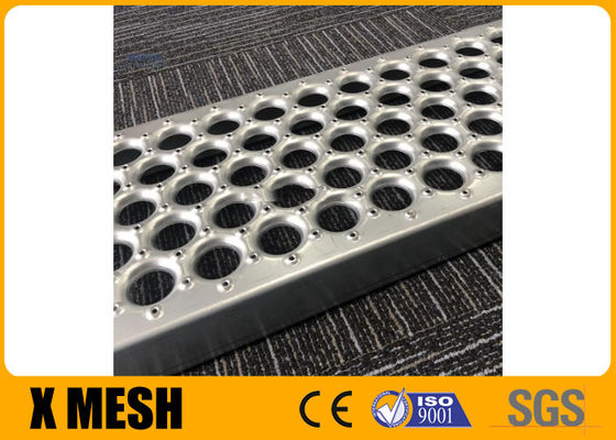 Perforated HDG Galvanized Steel Grating Stair Tread With Securing Brackets