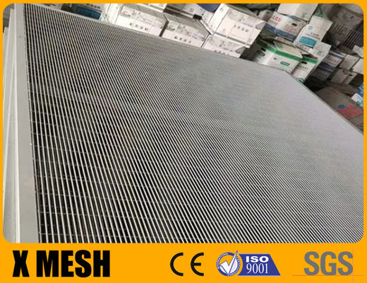 80mm X 100mm Square Post Anti Climb Mesh Fence Green Color For Commercial Field